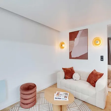 Apartment Modern With Balcony - 1br 2p - Saint Lazare